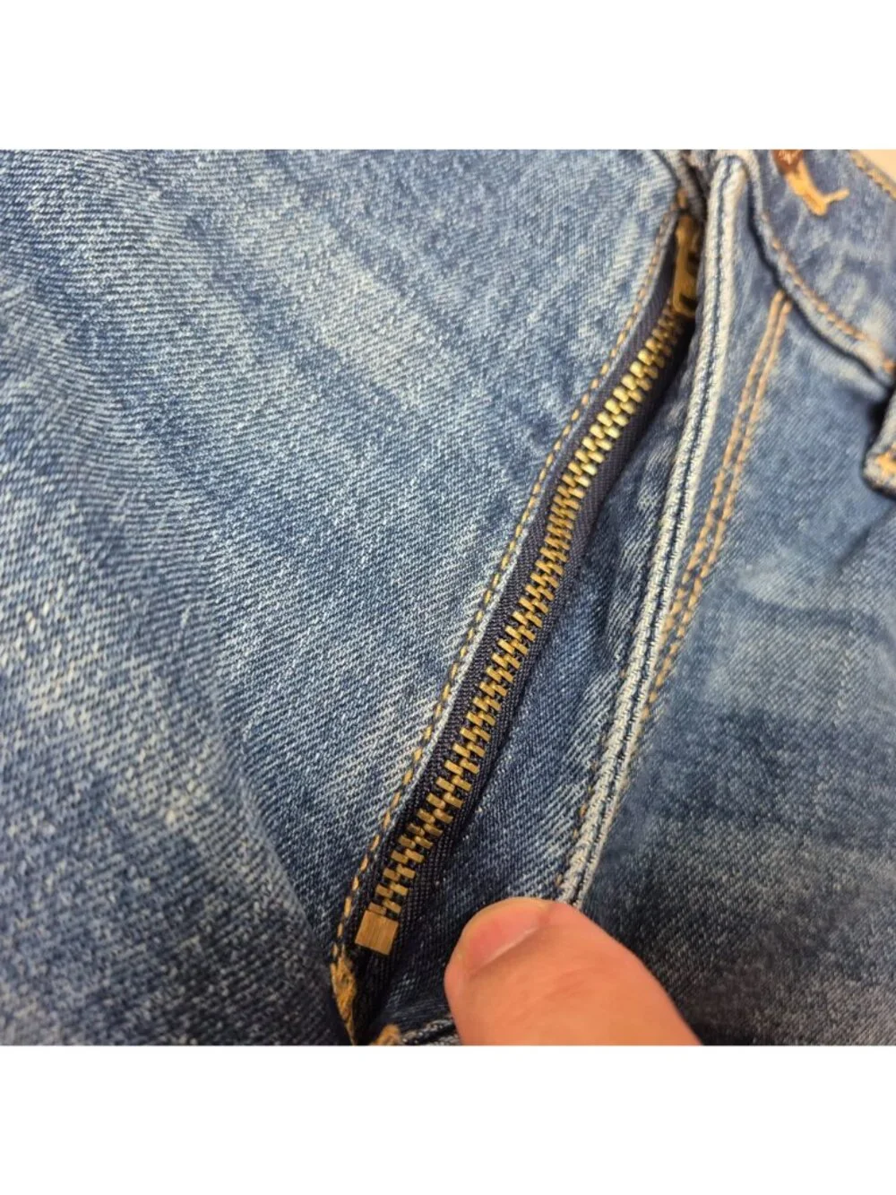 Old Navy Juniors Distressed High Rise Flare Adjustable Blue Jeans Sz 26/28 NWT